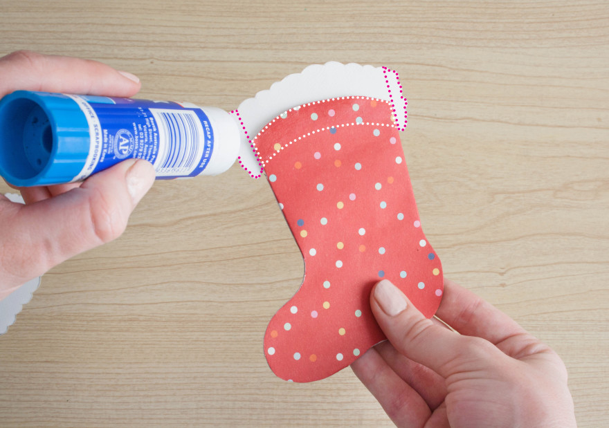 Christmas stocking card - gluing on the trims
