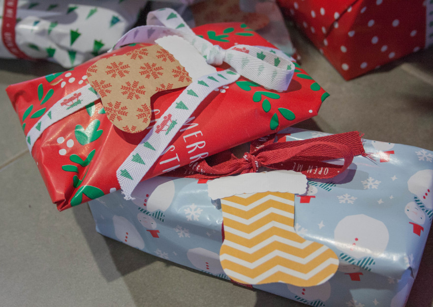 Christmas stocking gift tags - final gift tags