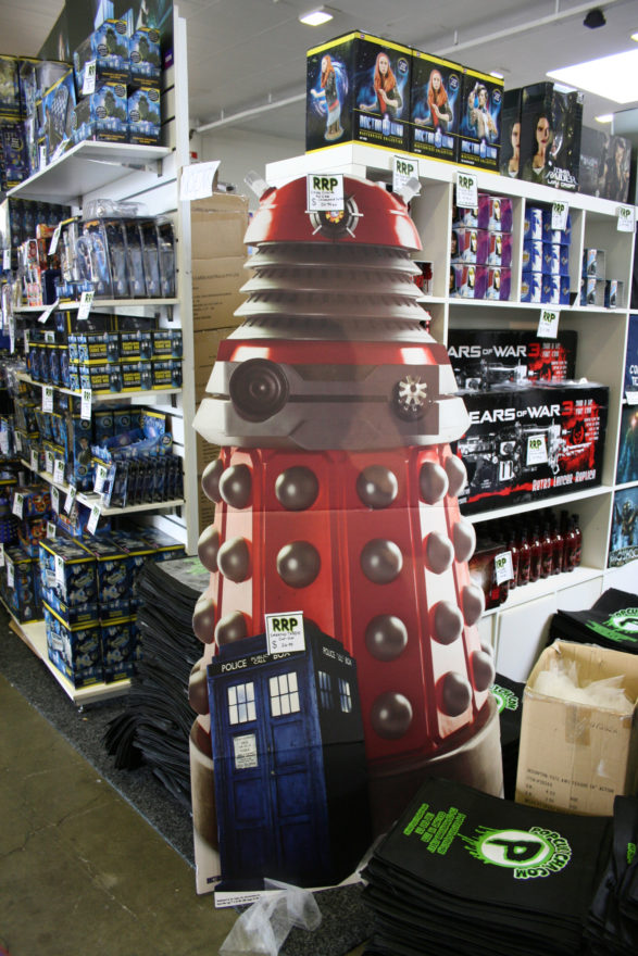 Supanova Brisbane: November 2011 - Cardboard cutout of Darlek