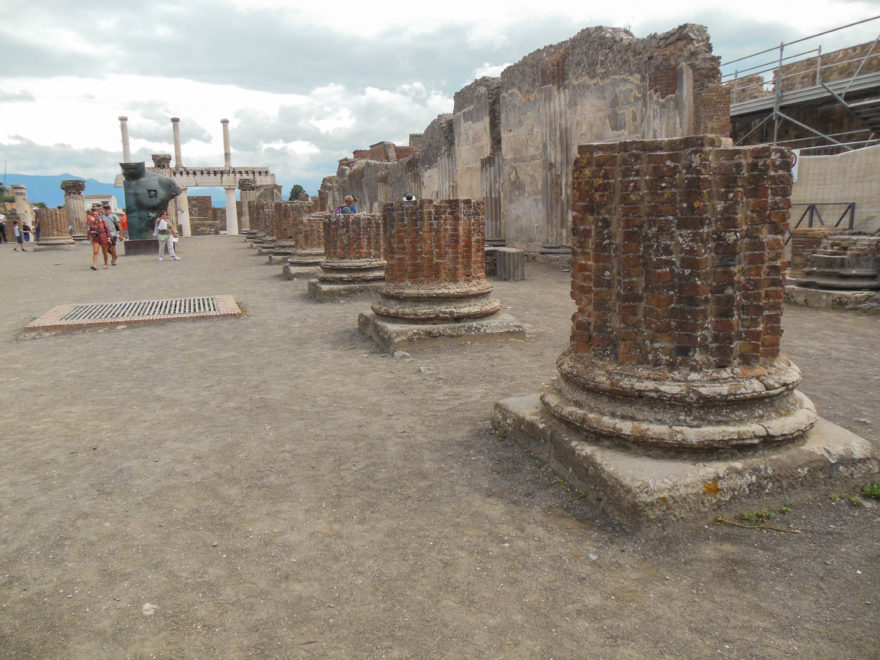 Italy - The Pompeii Ruins