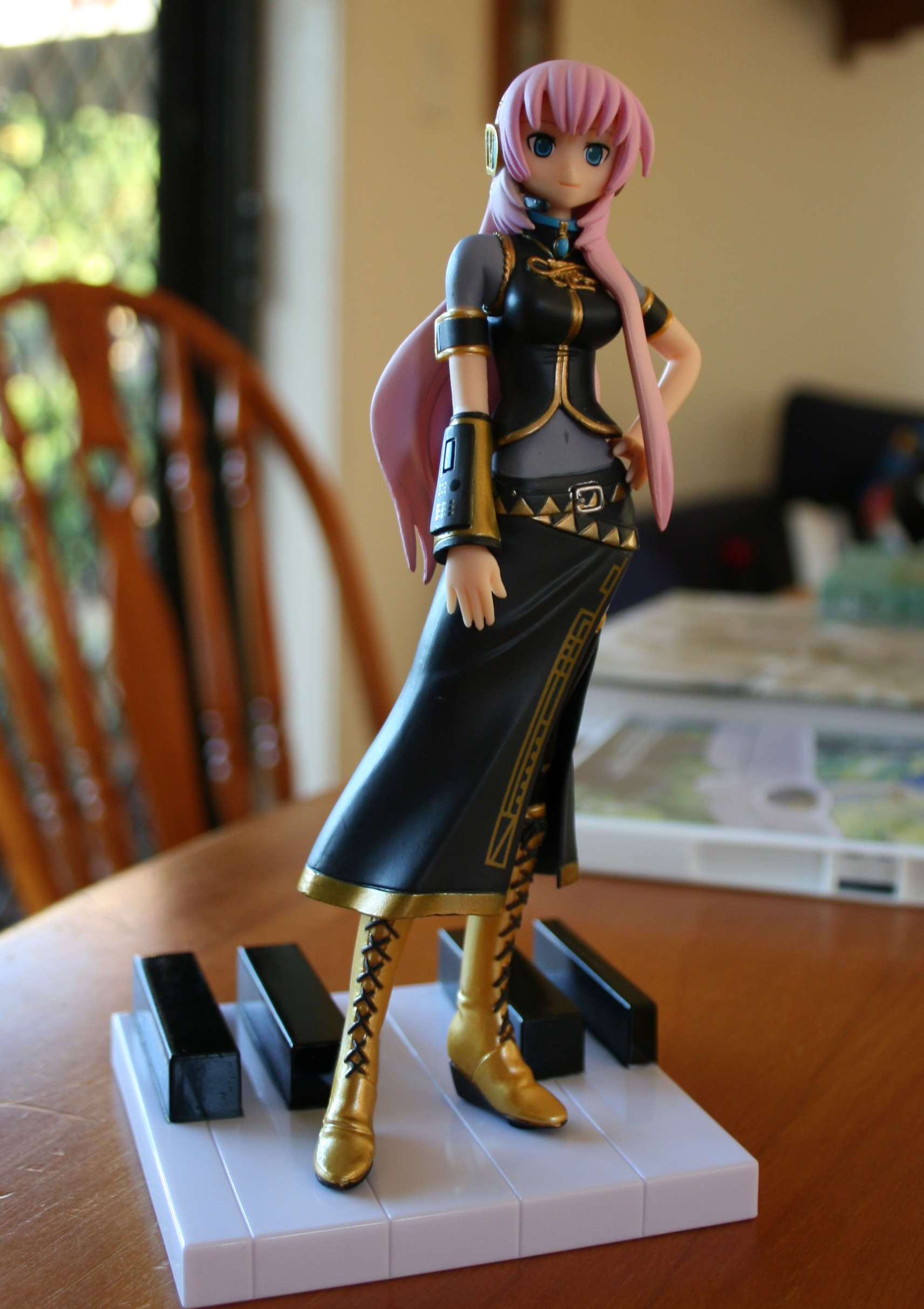 Vocaloid - Luka